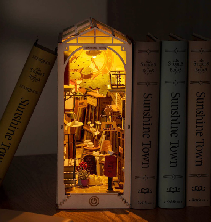 Productvisuals_Modelbouw-Robotime-Bookshelft-Insert-Sunshine-Town-TGB02-4-1