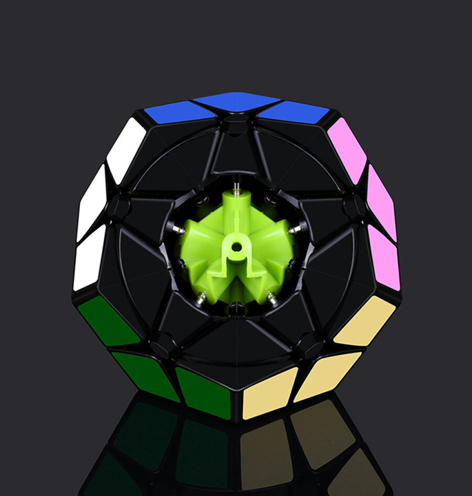 Productvisuals_Speedcubes-qiyi-kilominx-2x24-1-1