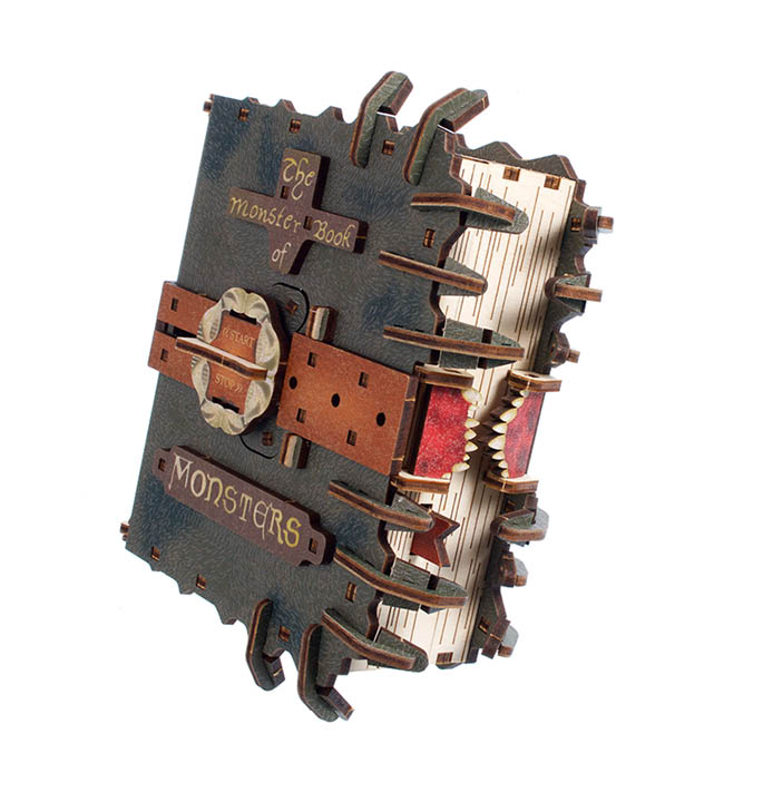 Productvisuals_Modelbouw Ugears The Monster Book of Monsters 2